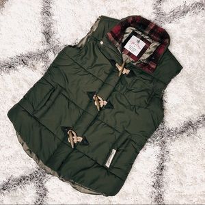 Legendary Whitetails Olive Vest
